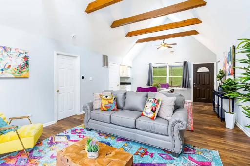 Hot Tub, Deck&Grill, Game Room, WiFi at Cute Cabin - Housity