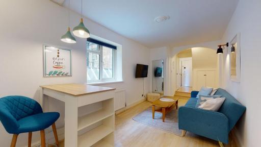 Superior 1 - Bed Apartment in Maida Vale - Housity