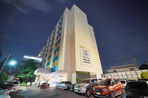 Riverside Bangkok Hotel - Housity