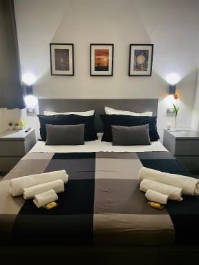 Sicilian Rooms - Housity