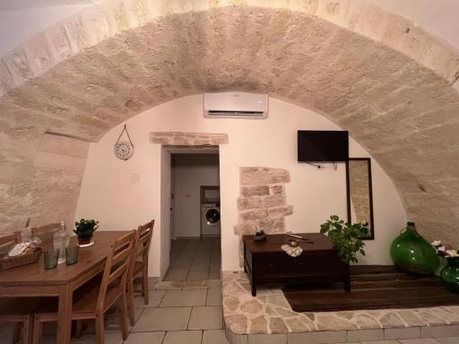 La Cantina Guest House - Housity