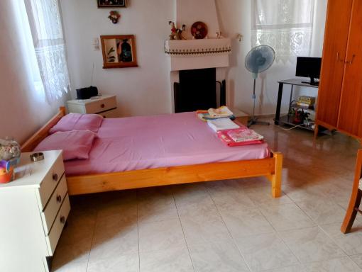 Trikeri traditional cozy house - Housity