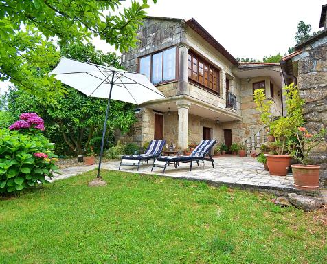 GALIHOST - Casa Pazo de Meis - Housity