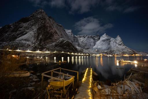 Reine Retro Villa - Cozy Villa With a Fantastic View - Housity