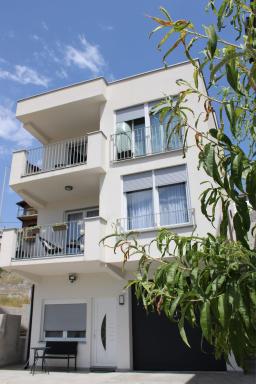 Apartment Merry - Free Garage & Parking - Housity