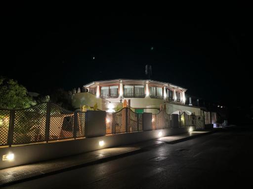 Il Caimano B & B, con piscina dal 13 Luglio al 31 Agosto - Housity
