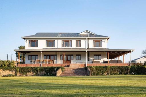 The Loop Farmhouse Mooi River - Housity