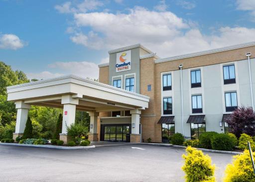Comfort Suites-Youngstown North - Housity