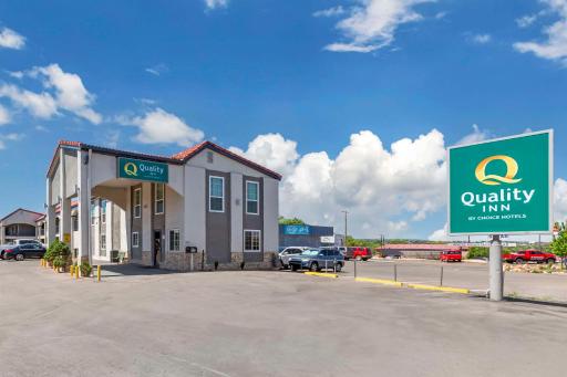 Quality Inn Show Low - Housity