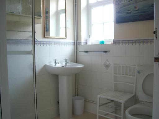 Rectory Bungalow Holiday Apartment - Housity