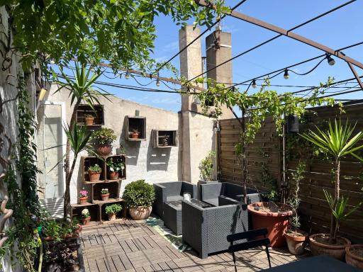 Chambre indépendante avec SDB-Terrasse privative. Centre ville - Housity