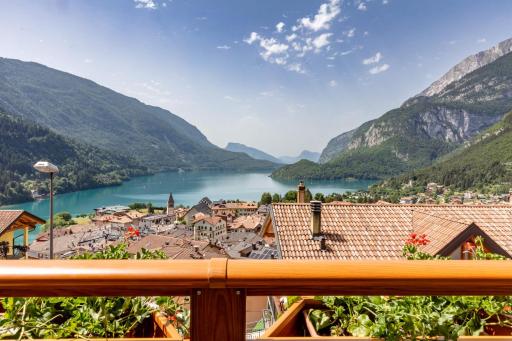 Hotel Lory - Molveno - Dolomiti - Housity