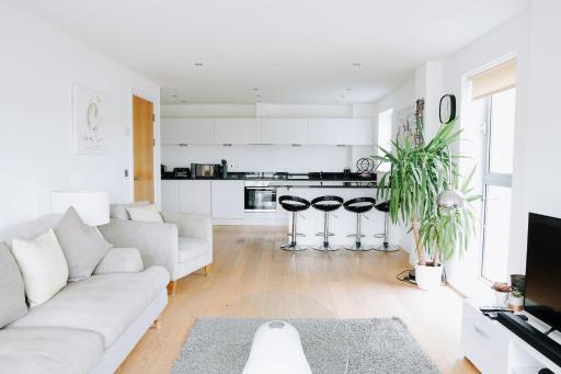 Azure 7 Apartment - Housity