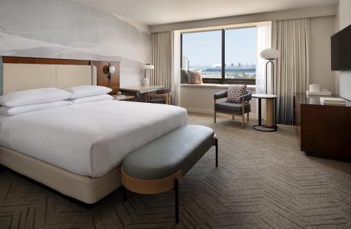 Marriott Long Beach Downtown - Housity