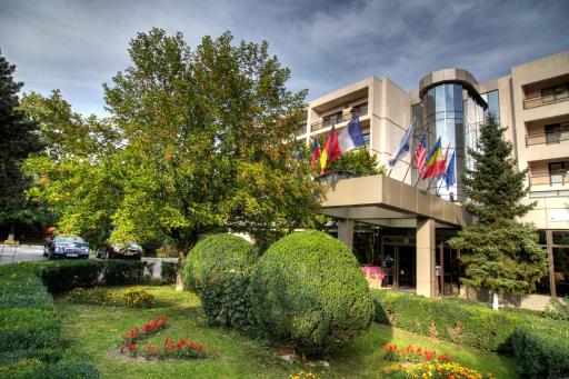 Hotel Dumbrava - Housity