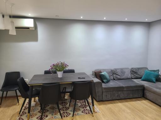 Bela Apartment - Housity