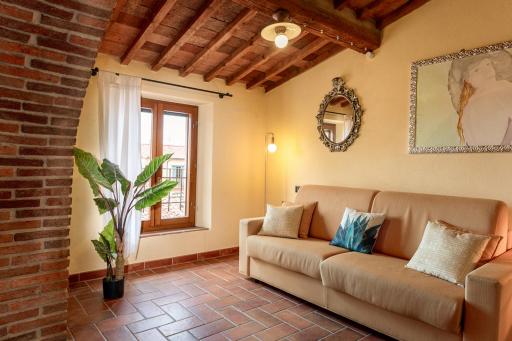 Massa Alta B&B e Appartamenti - Housity