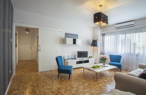 Omerou Apartment - Housity