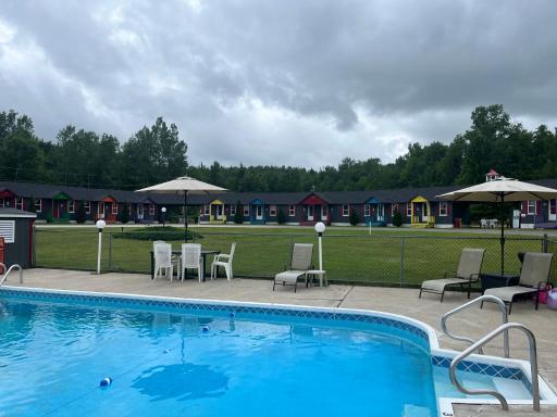 Mount Jefferson View - Housity