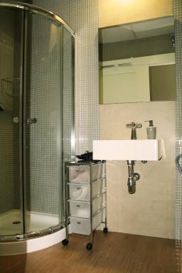 Caesarina - Housity