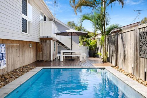 Hume Street 22 Golden Beach - Housity