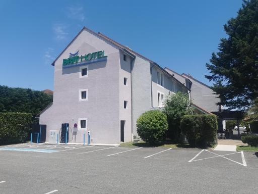 Brit Hotel Confort Pau Lons - Housity