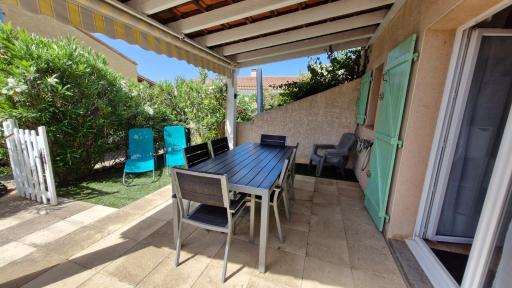 MARINES DU ROUSSILLON Villa en duplex très calme en résidence privée avec piscine - M65 - Housity