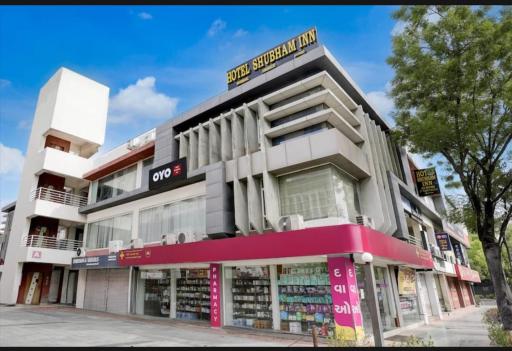 Hotel Shubham Inn - Hizvo