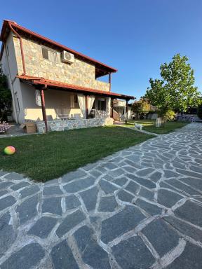 Wanderlust 2 families House Κάριανη Καβάλας - Housity
