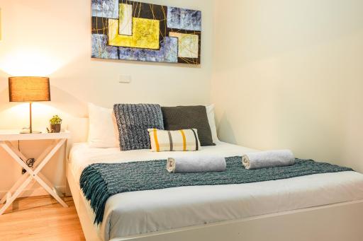 Extremely Convenient 1br1ba Nest In Melbourne Cbd - Housity