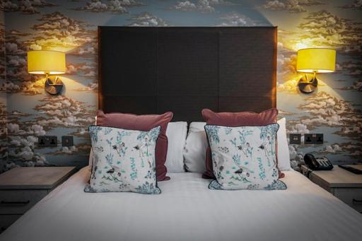 Glendower Hotel BW Signature Collection - Housity