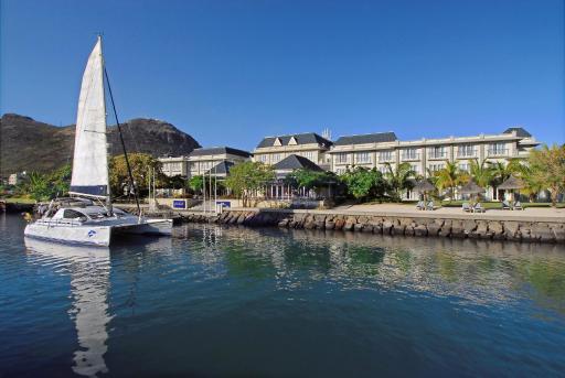 Le Suffren Hotel & Marina - Housity