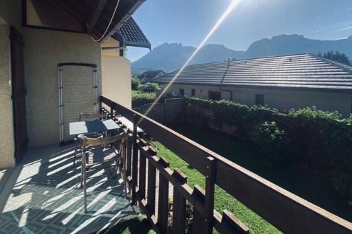 Quiet apartment near the lake - Housity