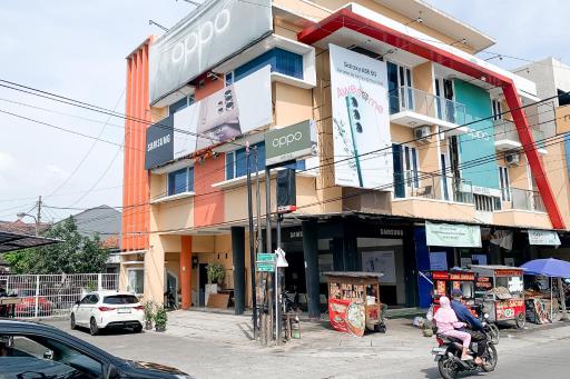 Karins Guesthouse Syariah RedPartner - Hizvo