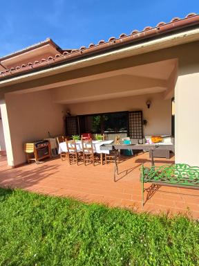 Villa Rosa - Housity