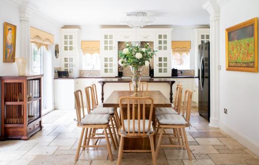 Stunning 4 bedroom country house - Hot Tub & Sauna - Housity