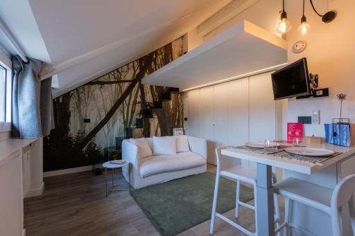 Mansarda in Bianco by Wonderful Italy - Housity