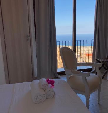 Perla Del Borgo Bed and Breakfast - Housity