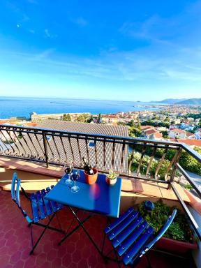 Attico Pietra Ligure 2 Free Parkings & Bike - Housity