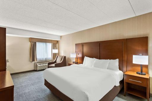 Comfort Inn - Housity