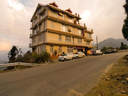Hotel Cozy Nook - Housity