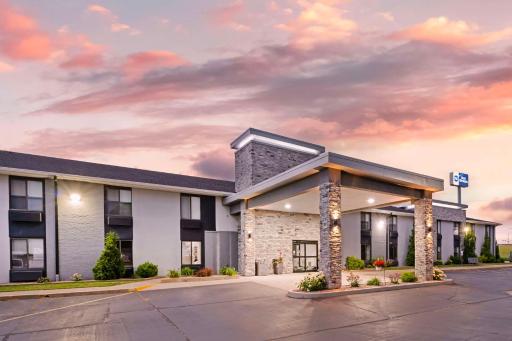 Best Western Morton Inn - Housity