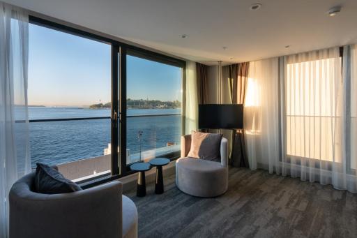 The Pera Bosphorus Hotel - Housity