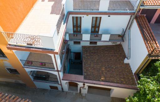 B&B Ruinas - Housity