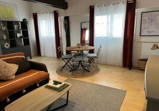 L Alsace Lorraine - A 5min place du Capitole -Free checkIn -WIFI - Housity