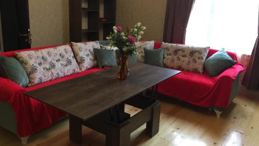Edward's Guesthouse - Housity