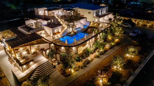 Oliving Mykonos Luxury Suites - Housity