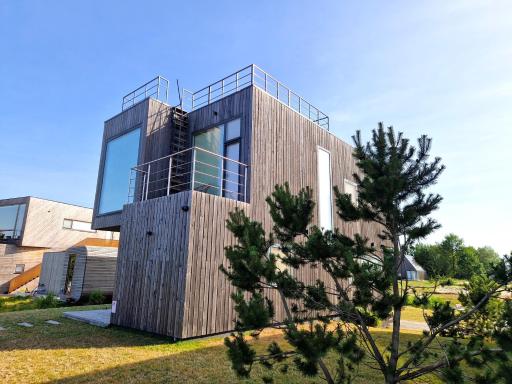 Namas prie Kuršių marių, Svencelė - Housity