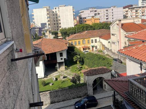 ErLi Apartment - Hizvo
