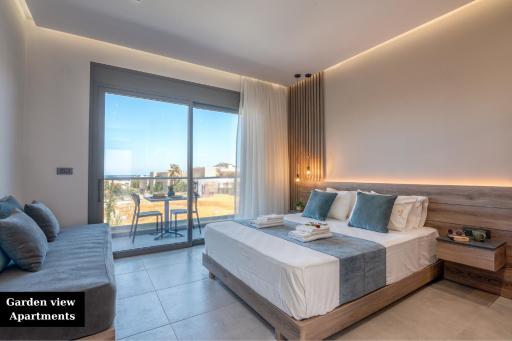 Litinakis Studios Sea View & Litinakis Studios Garden View 700 meters away - Housity